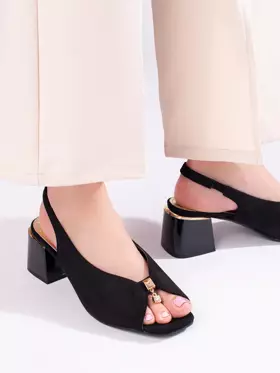 Czarne eleganckie sandały damskie zamszowe na słupku